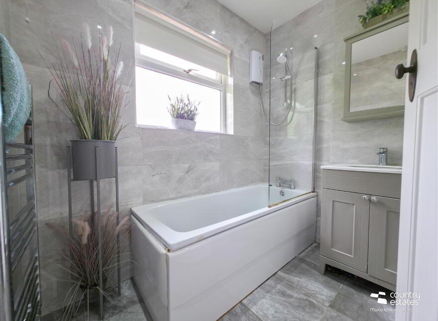 435 Antrim Road, Newtownabbey, BT36 5EE