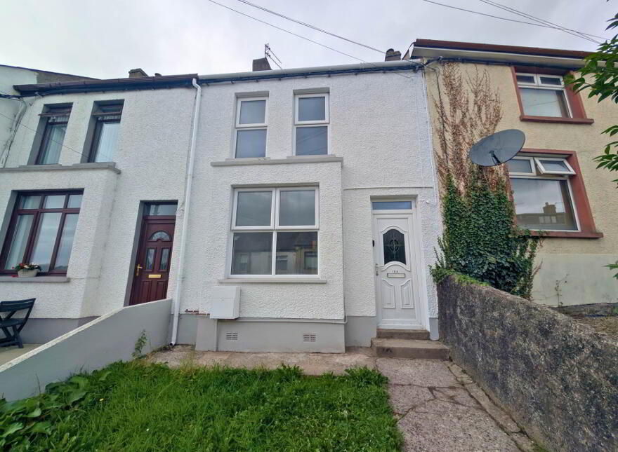 104 Old Glenarm Road, Larne, BT40 1NH