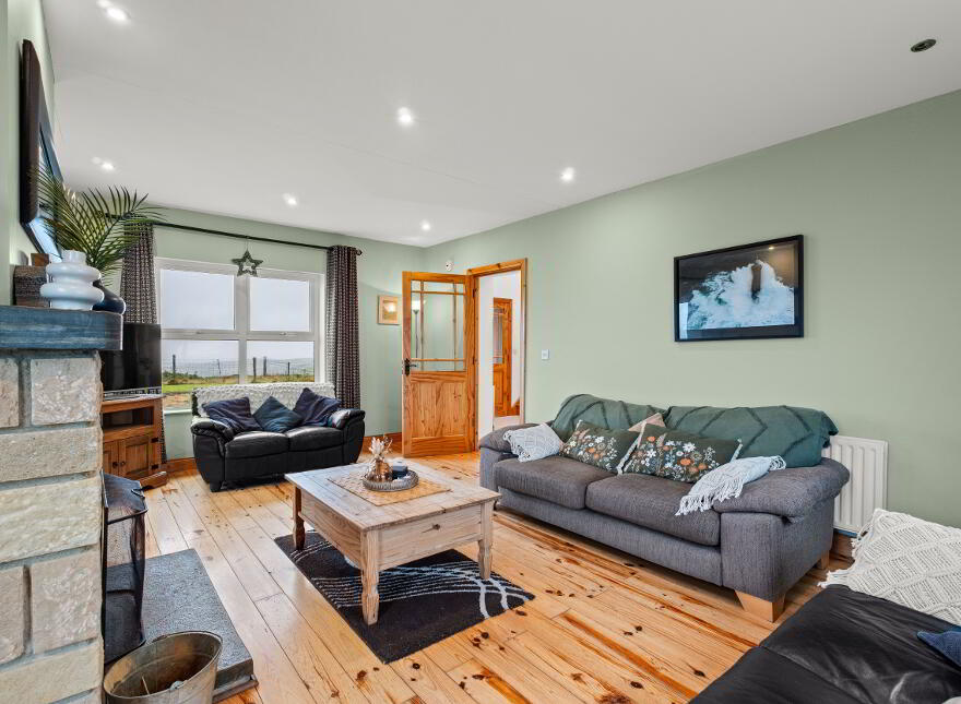 Kinnakillew, Glencolmcille, F94XE970