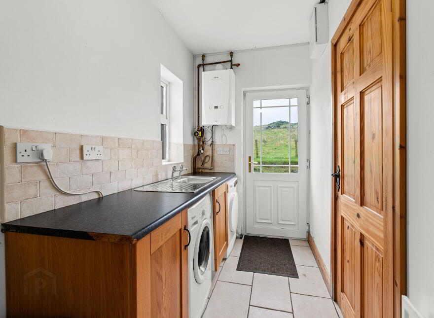 Kinnakillew, Glencolmcille, F94XE970