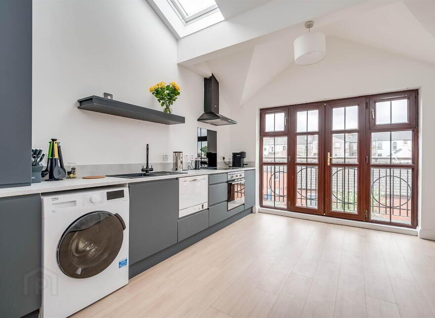 5 Southside Mews, Cussick Street, Lisburn Road, Belfast, BT9 6DU