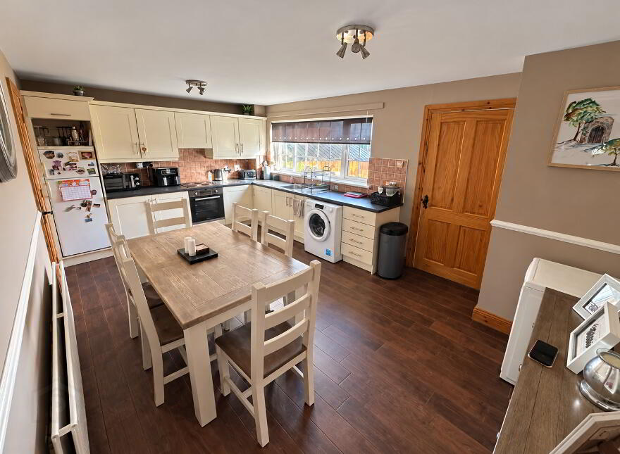 81 Iveagh Drive, Banbridge, BT32 3ZE