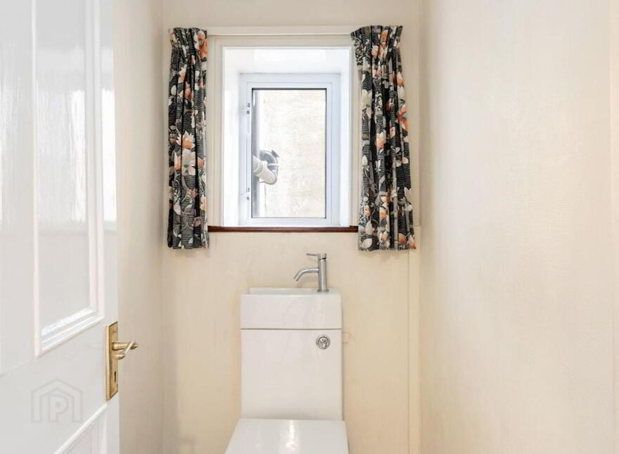 27 Clarinda Park West, Dún Laoghaire, Dun Laoghaire, A96Y611