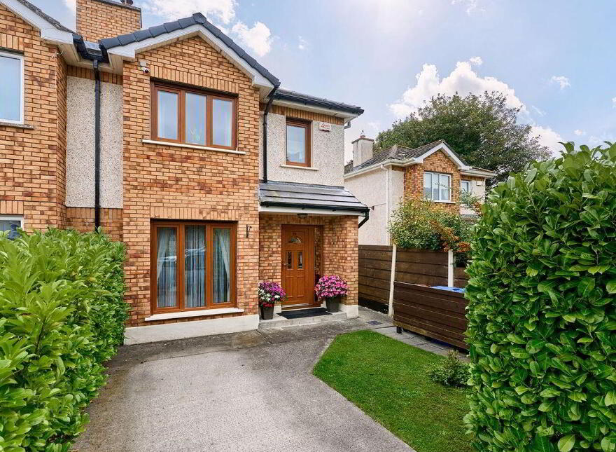 70 The Sycamores, Killane, Killane, R45XH74 photo