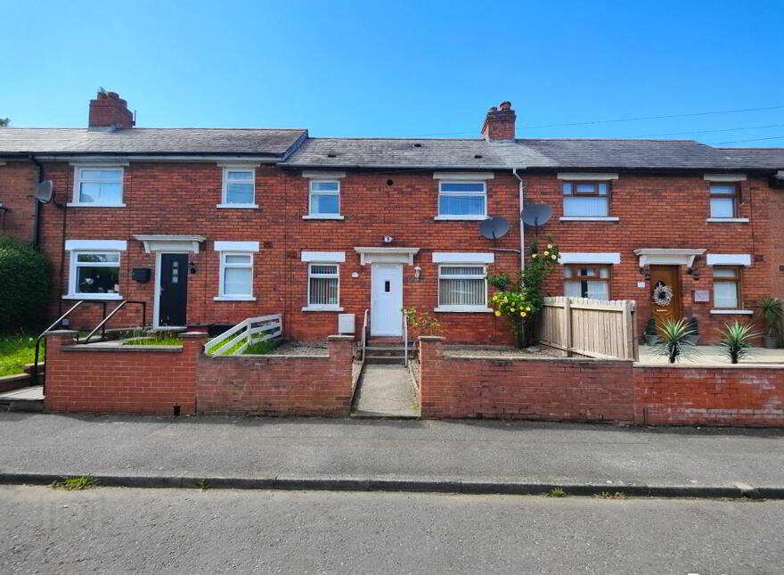 17 Seagrove Parade, Belfast, BT15 3NX