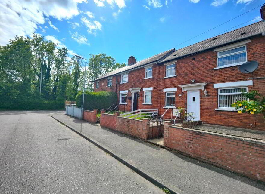17 Seagrove Parade, Belfast, BT15 3NX