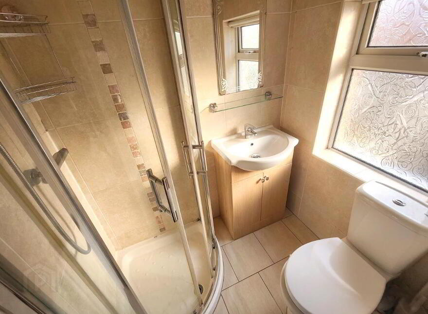 17 Seagrove Parade, Belfast, BT15 3NX