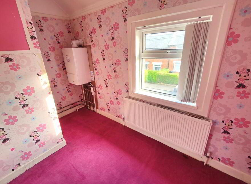 17 Seagrove Parade, Belfast, BT15 3NX