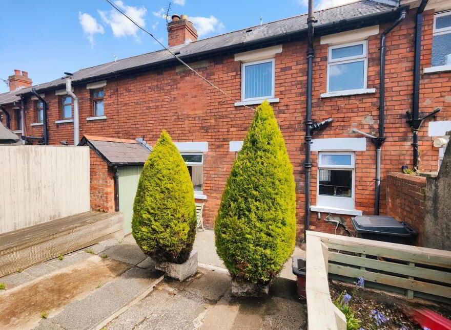 17 Seagrove Parade, Belfast, BT15 3NX