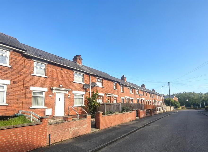 17 Seagrove Parade, Belfast, BT15 3NX