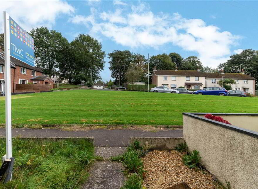 17 Hornbeam Road, Conway, Dunmurry, Belfast, BT17 9DW