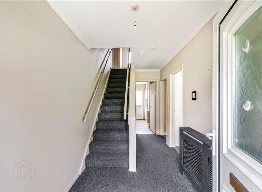 17 Hornbeam Road, Conway, Dunmurry, Belfast, BT17 9DW