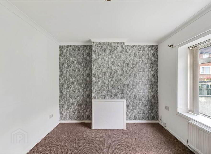 17 Hornbeam Road, Conway, Dunmurry, Belfast, BT17 9DW
