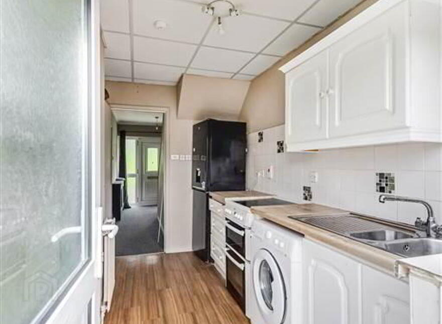 17 Hornbeam Road, Conway, Dunmurry, Belfast, BT17 9DW