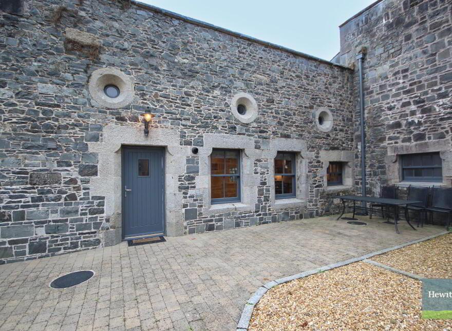 2a Gosford Castle, Markethill, BT60 1FP
