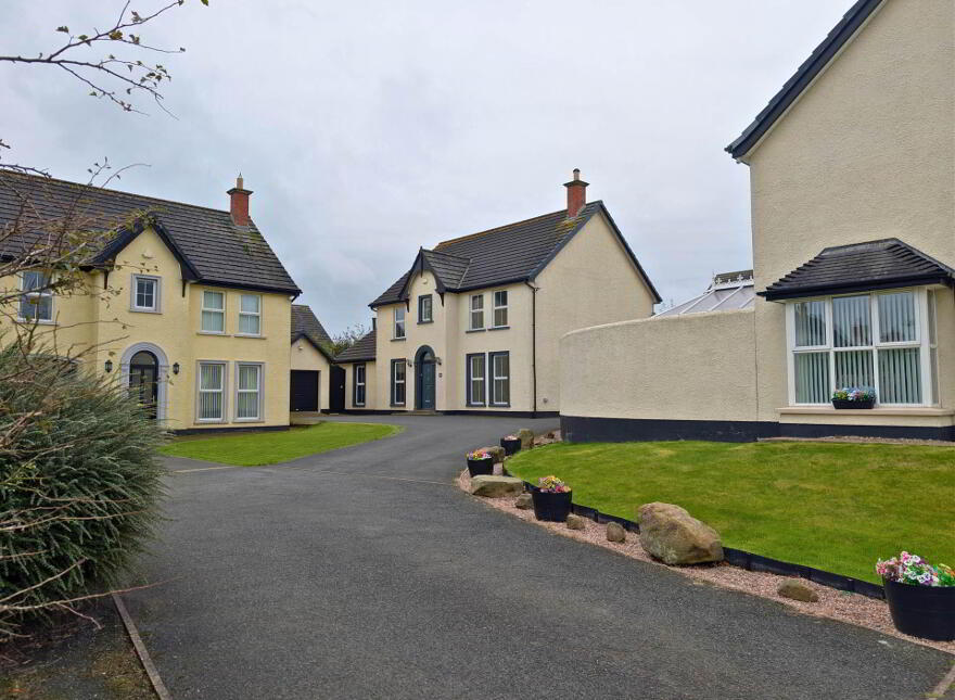 66 Lislaynan, Carrickfergus, BT38 9GZ
