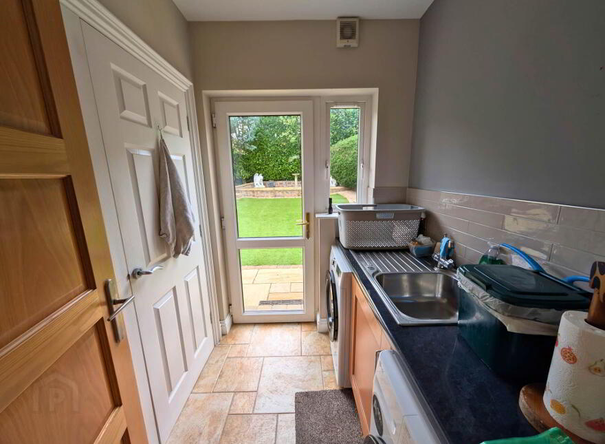 66 Lislaynan, Carrickfergus, BT38 9GZ