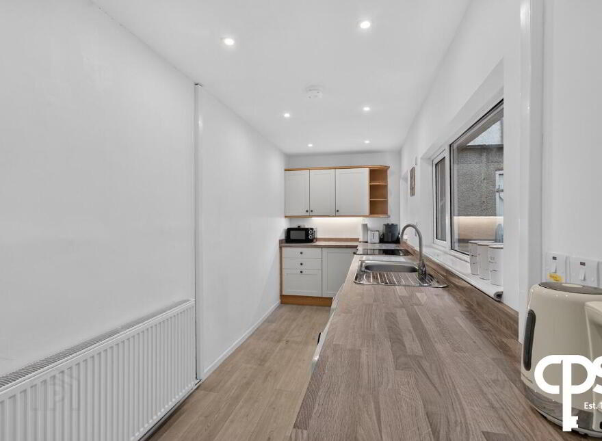 50 Meadowbank Place, Belfast, BT9 7FF