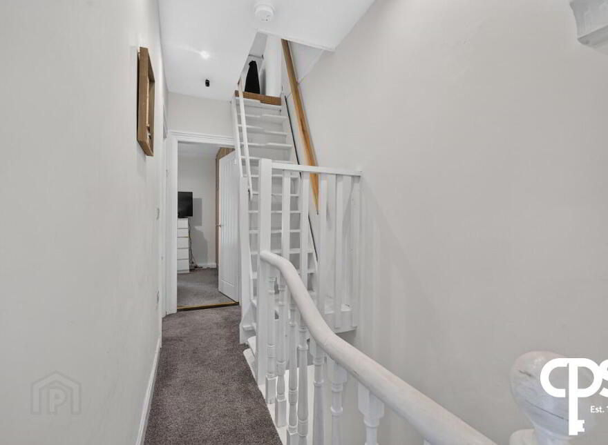 50 Meadowbank Place, Belfast, BT9 7FF