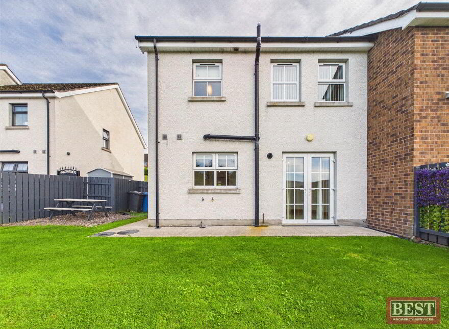 24 Mountain View, Warrenpoint, Newry, BT34 3XG