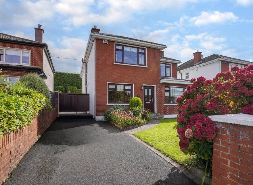 29 Roselawn, Naas, W91WRW7 photo