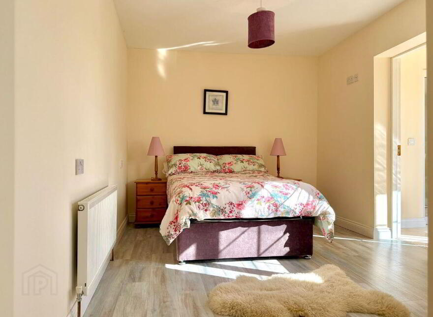 17 Montree, Athlone, N37X268