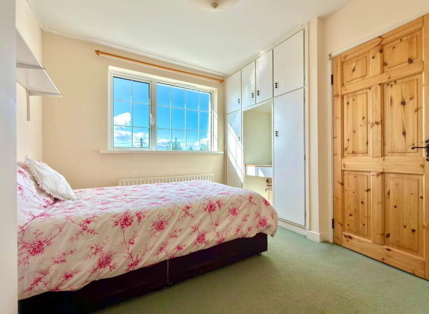 17 Montree, Athlone, N37X268