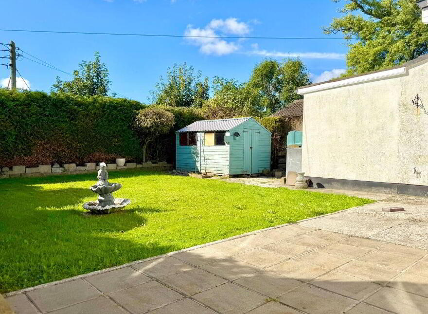 17 Montree, Athlone, N37X268