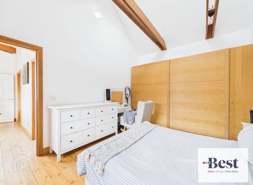 1 Lodge Road, Larne, BT40 1AZ