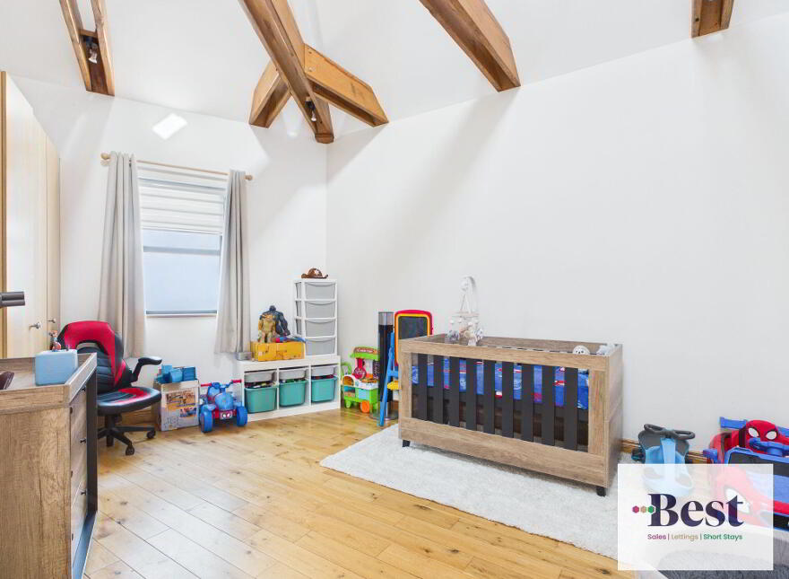 1 Lodge Road, Larne, BT40 1AZ