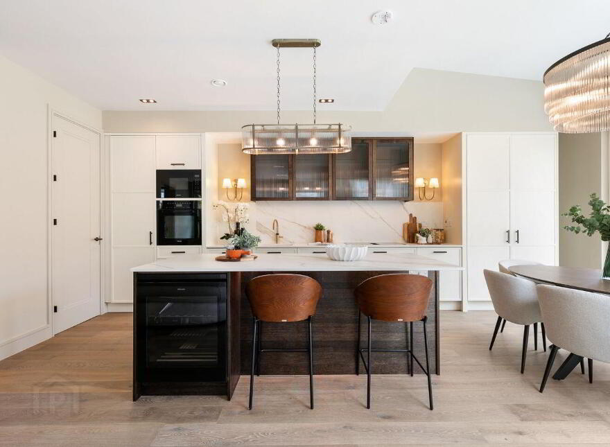 Cedarvale, Torquay Road, Foxrock, Dublin 18, D18F5XK