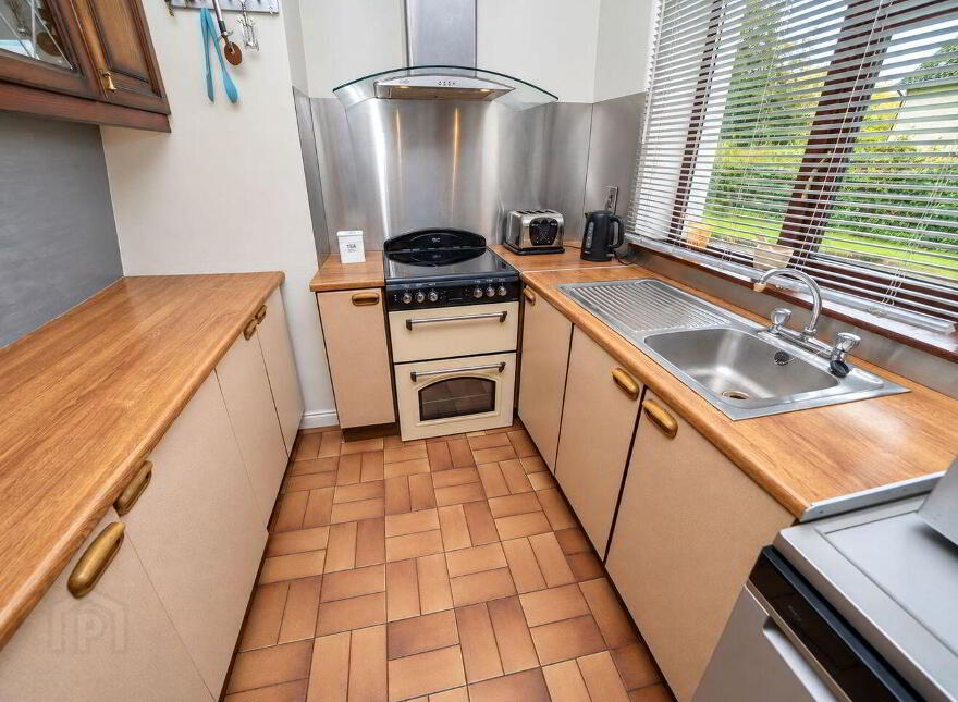 Shangri La, Silversprings Road, Mayfield, T23F7X9