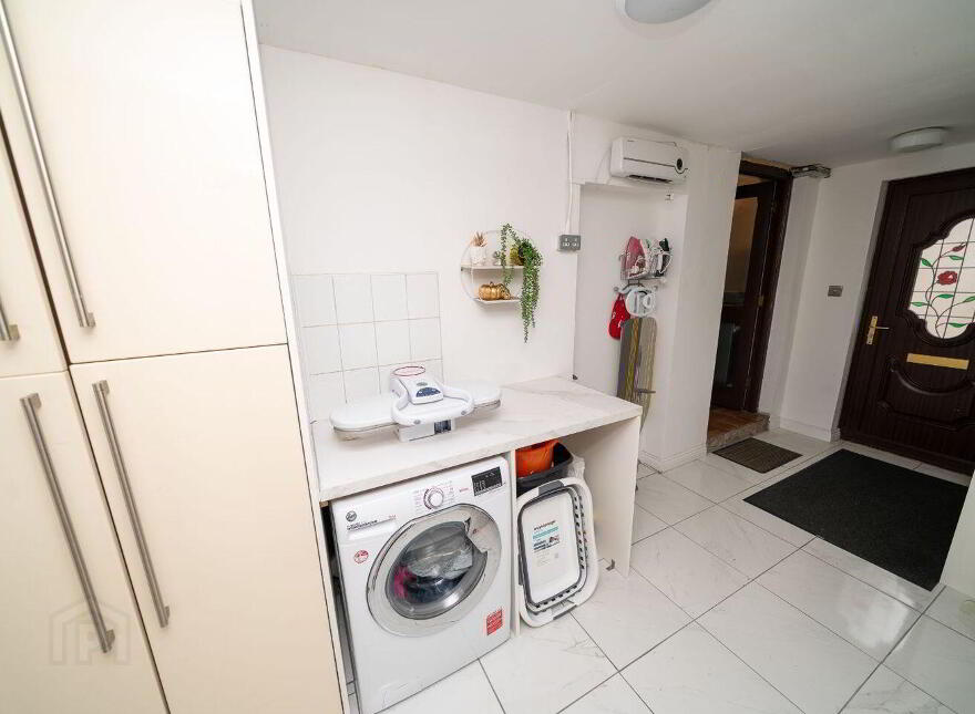 Shangri La, Silversprings Road, Mayfield, T23F7X9