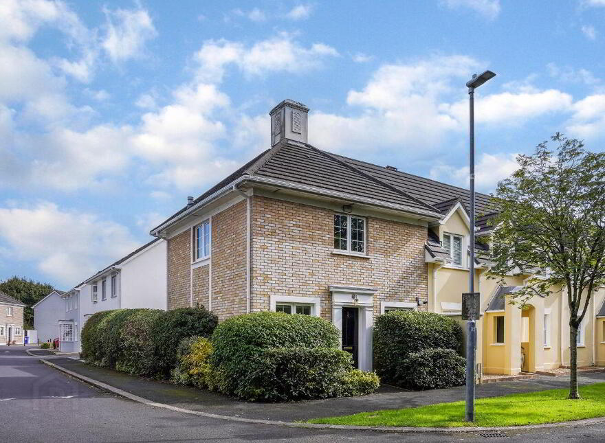 60 Millbridge Way, Sallins Road, Naas, W91E3VF photo