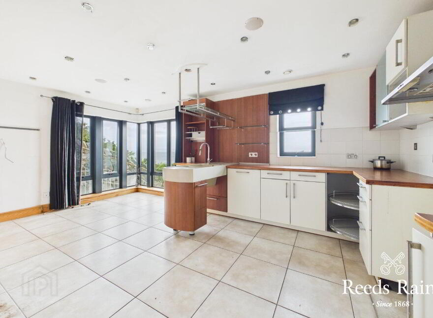 1 Seacourt Lane, Bangor, BT20 3TH