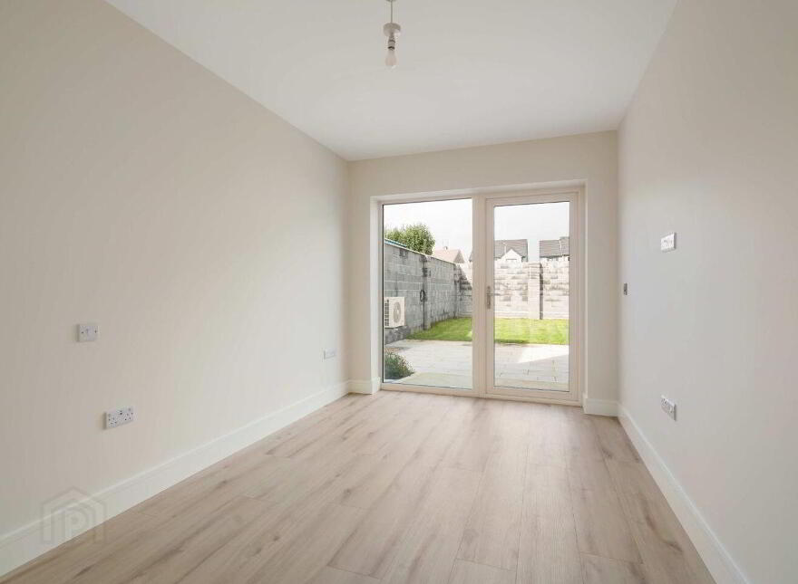 The Lookout, Gort Road, Loughrea, H62TN50