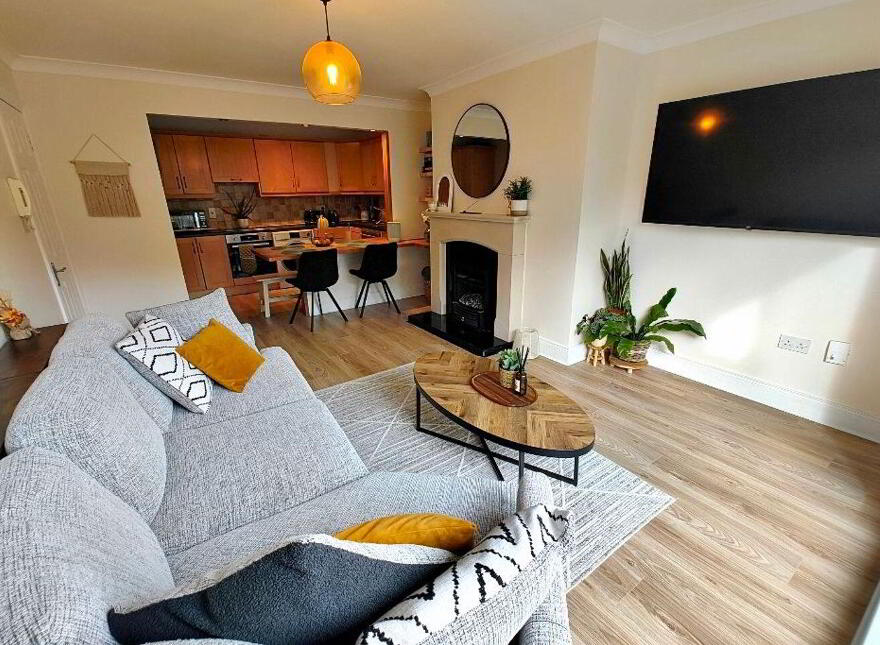 Apartment 4 Broomfield Hall, Shankill, Shankill, D18X590