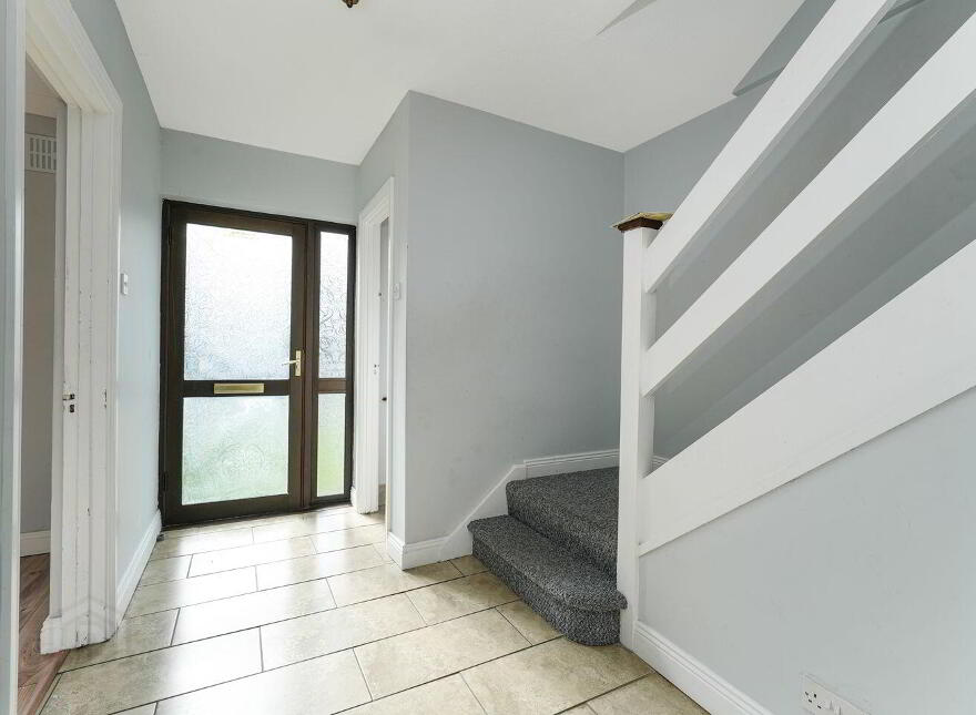 153 Moorefield Park, Newbridge
