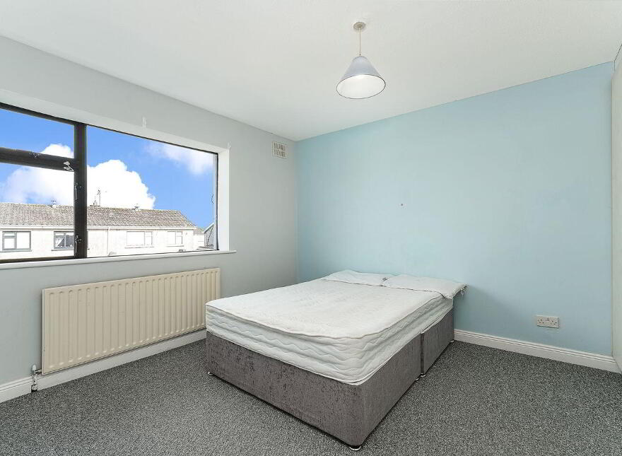 153 Moorefield Park, Newbridge