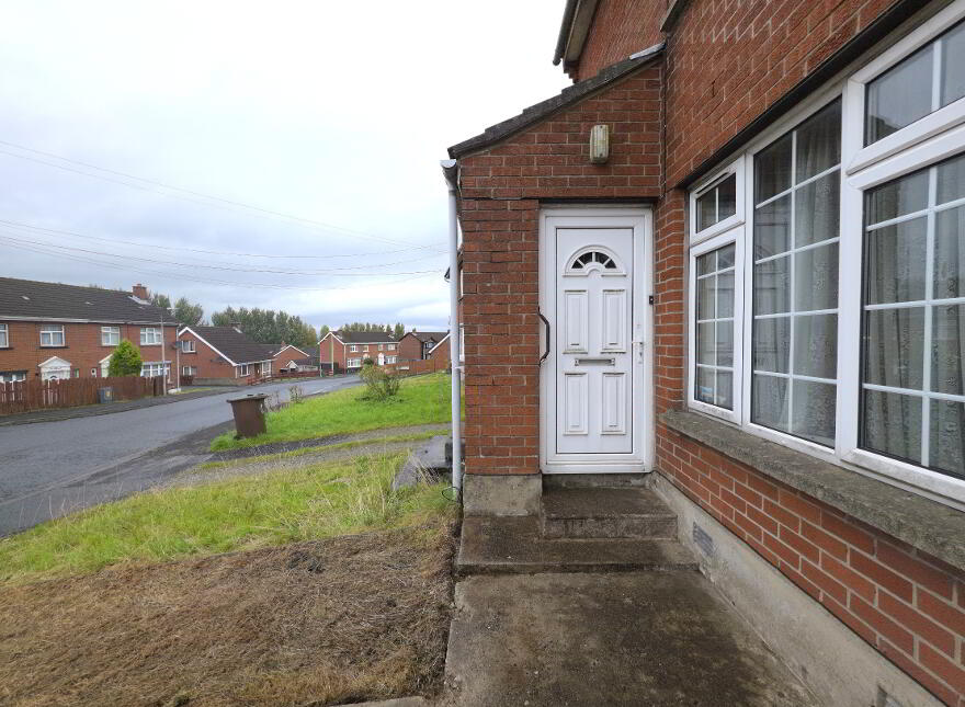 126 Canterbury Park, Londonderry, BT47 6DU