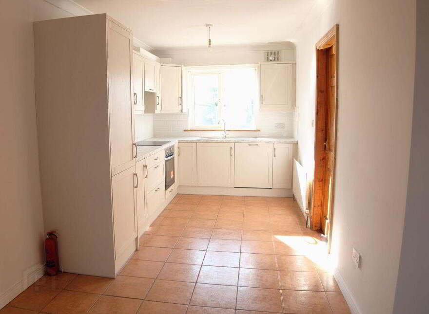 5 Bride Street, Loughrea, H62VA43