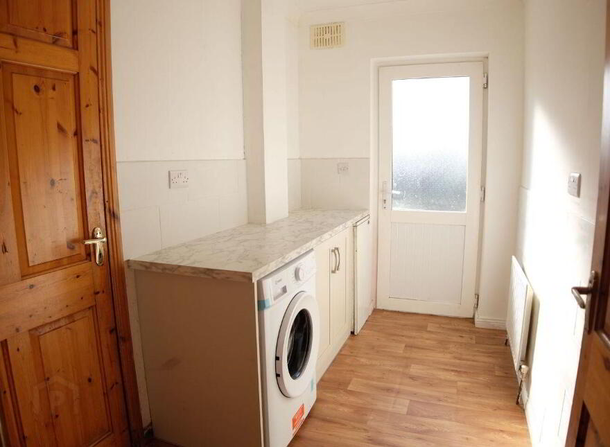 5 Bride Street, Loughrea, H62VA43