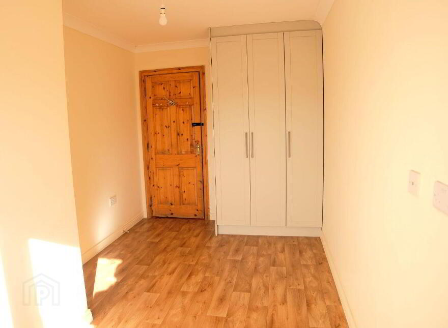 5 Bride Street, Loughrea, H62VA43
