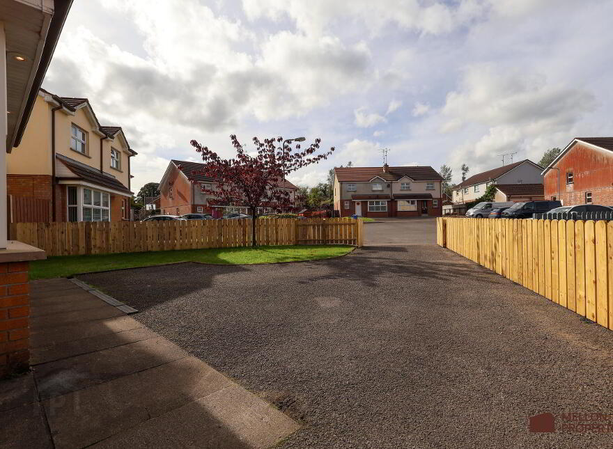 31 Farmhill Meadows, Omagh, BT79 0GD
