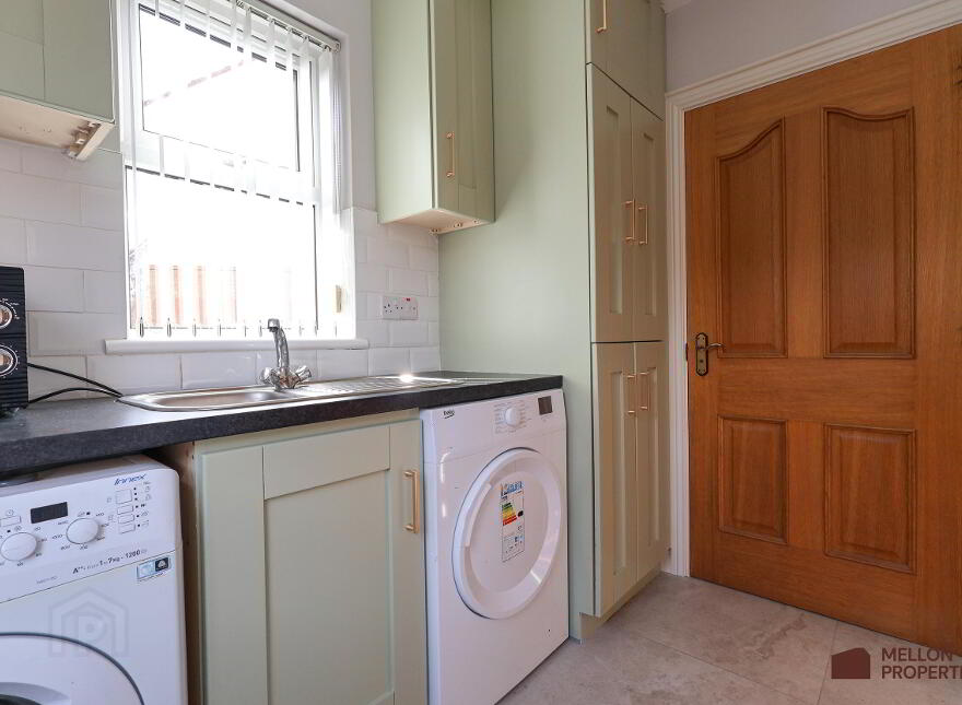 31 Farmhill Meadows, Omagh, BT79 0GD