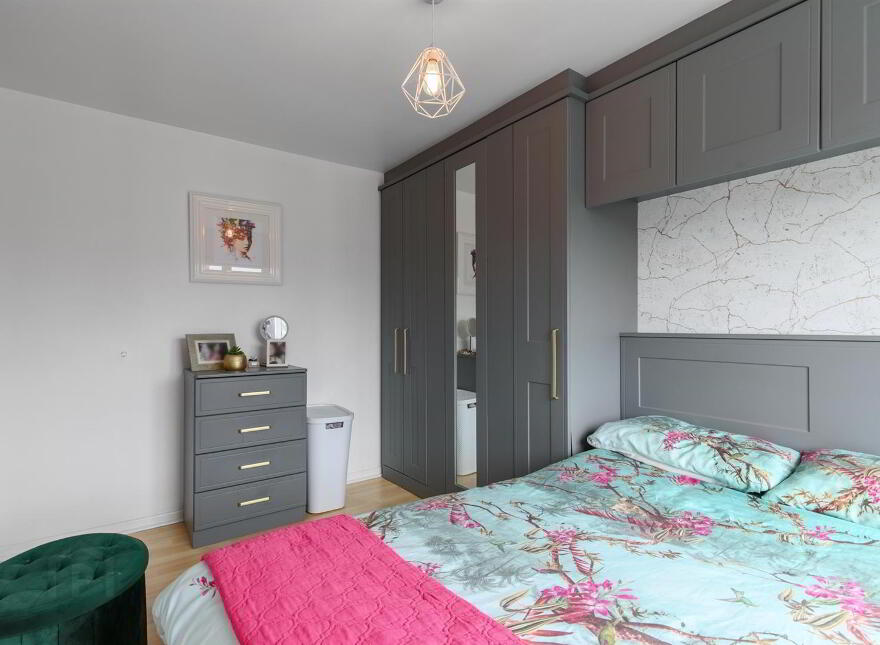 8 Penrhyn Park, Newtownards, BT23 8JW