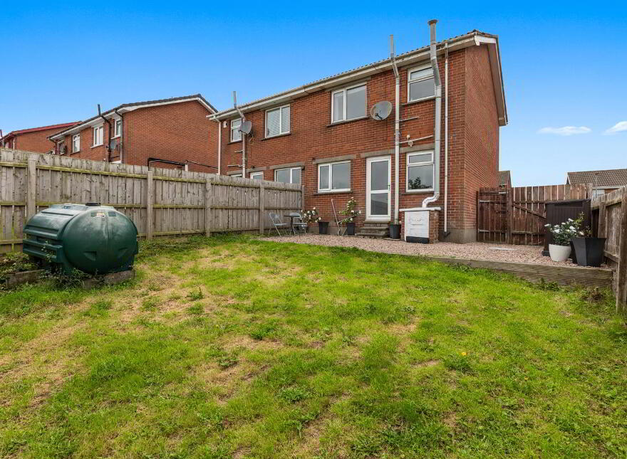 8 Penrhyn Park, Newtownards, BT23 8JW