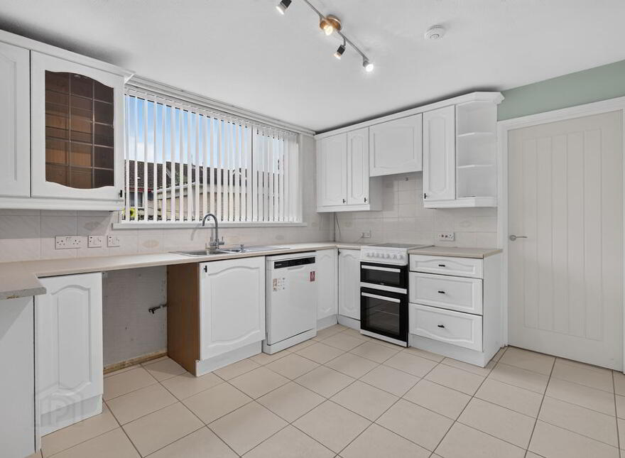10 Central Park, Antrim, BT41 1DQ