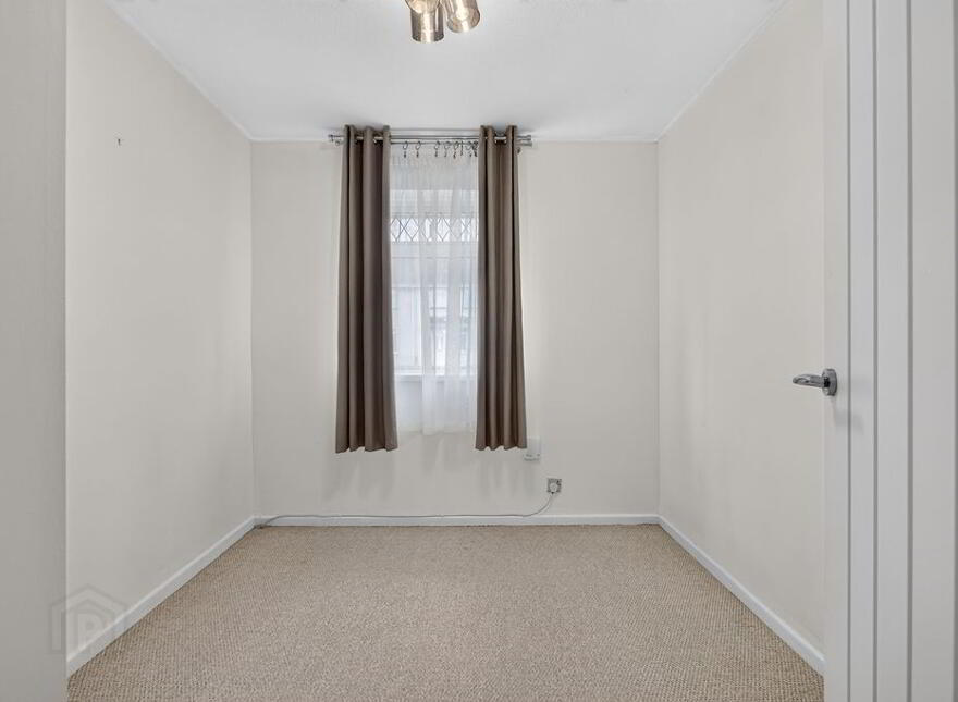 10 Central Park, Antrim, BT41 1DQ
