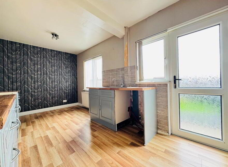68 Glenbane Avenue, Rathcoole, Newtownabbey, BT37 9JW